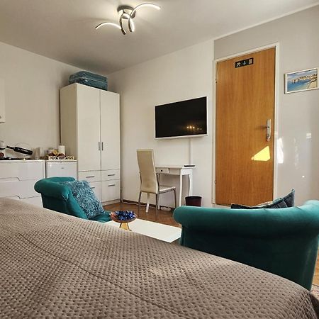 Adria Apartments And Rooms Dubrovnik Exterior photo