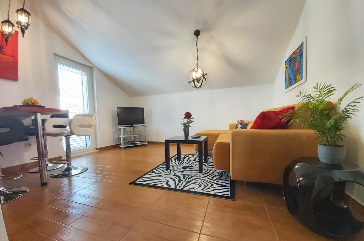 Adria Apartments And Rooms Dubrovnik Exterior photo